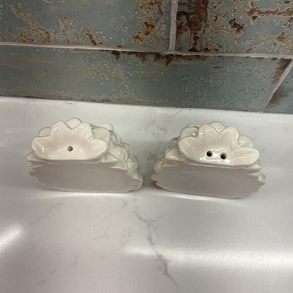 Mudpie Debossed Glazed Ceramic Pineapple Salt and Pepper Shaker Set White - Picture 6 of 8